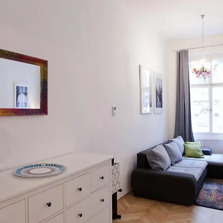 Prague Center Apartment With Fireplace Exteriér fotografie