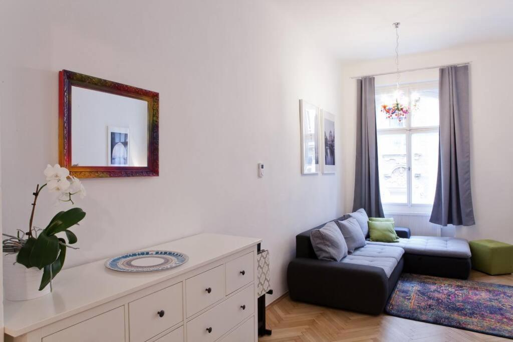 Apartmán Center With Fireplace Praha